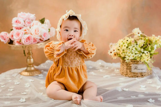 温县六个月宝宝的发育标准 温县六个月宝宝的发育标准